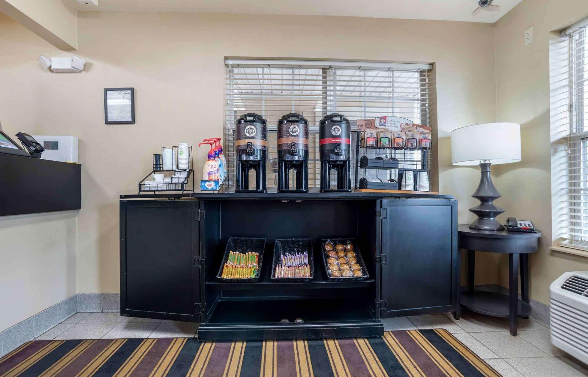Extended Stay America Suites - Huntsville - Us Space And Rocket Center מראה חיצוני תמונה